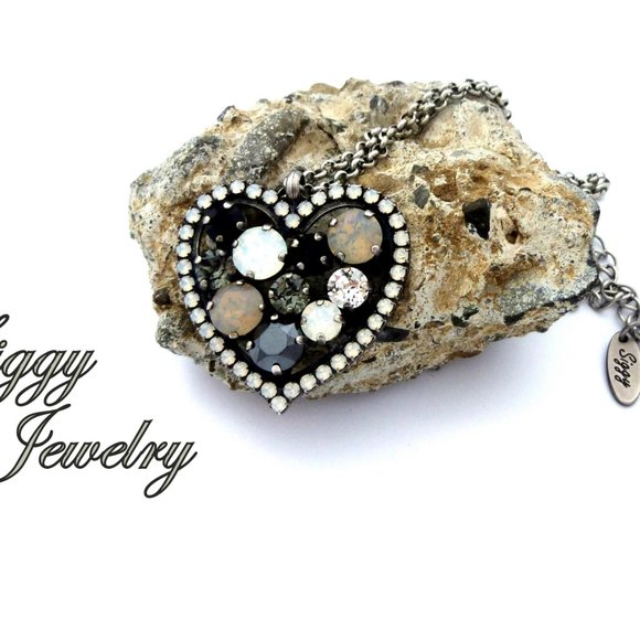 Swarovski Crystal Heart Pendant, Multi Stone Halo - Picture 6 of 7